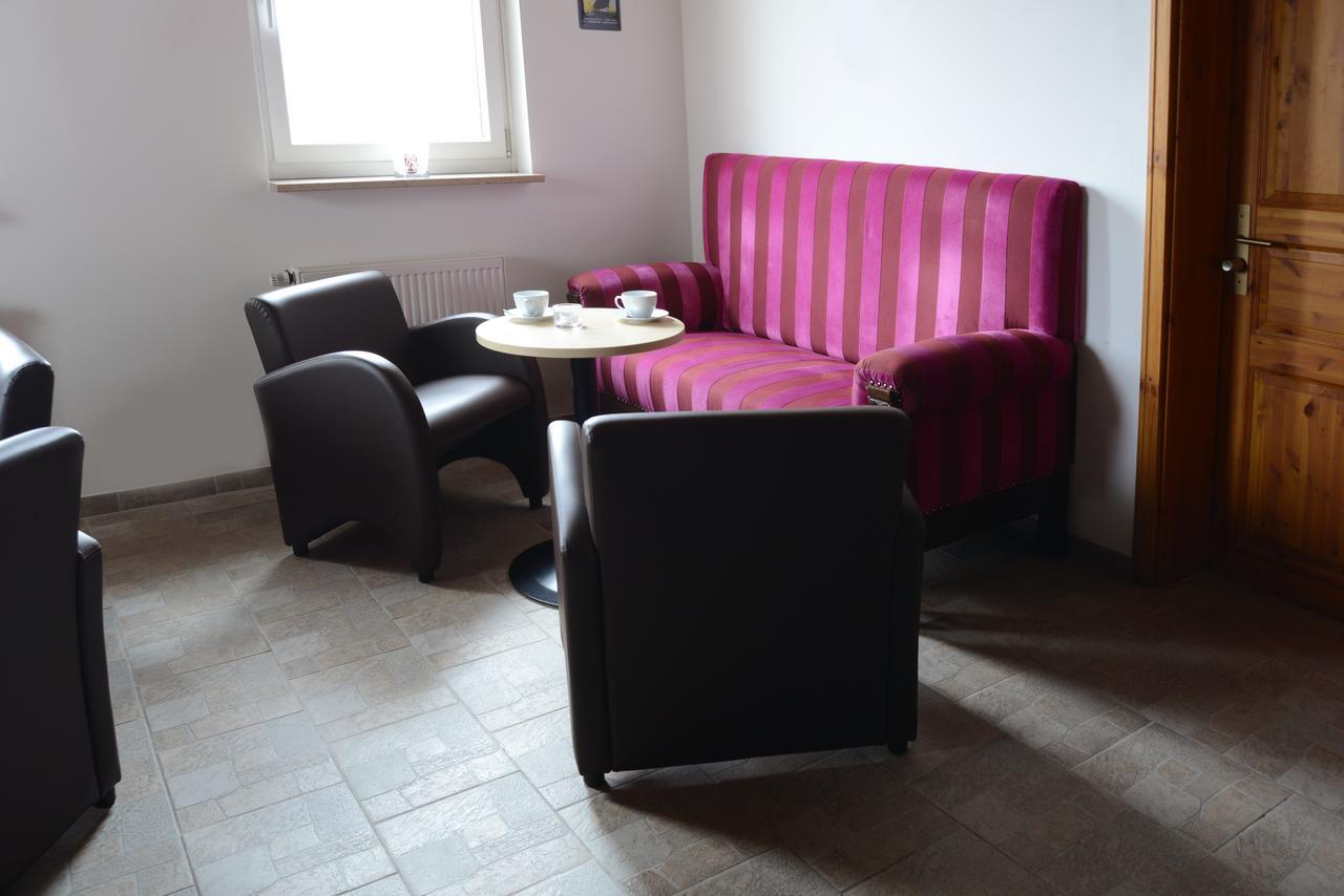 Hotel Jaegerhof Roth  Eksteriør billede