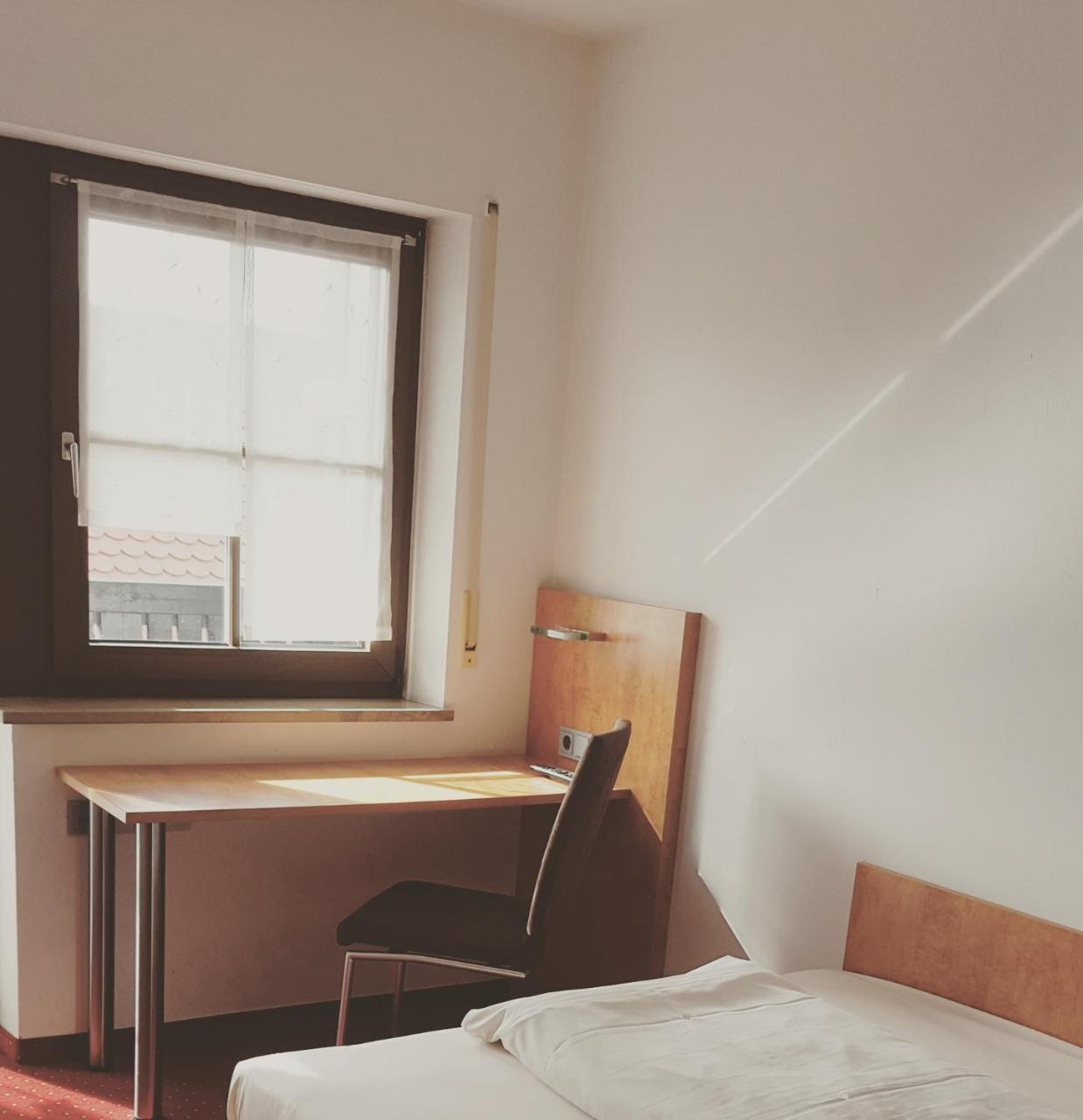 Hotel Jaegerhof Roth  Eksteriør billede